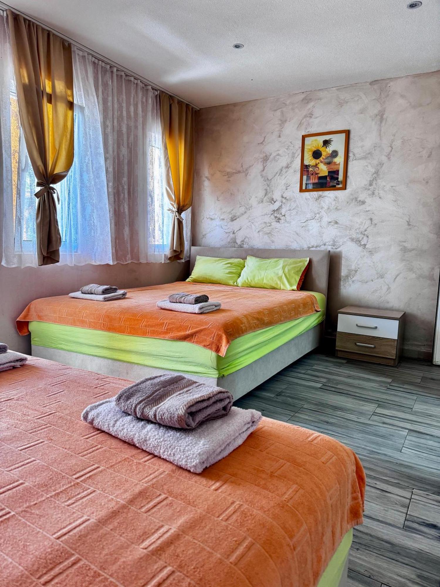 Apartments Tadic Petrovac Exterior photo