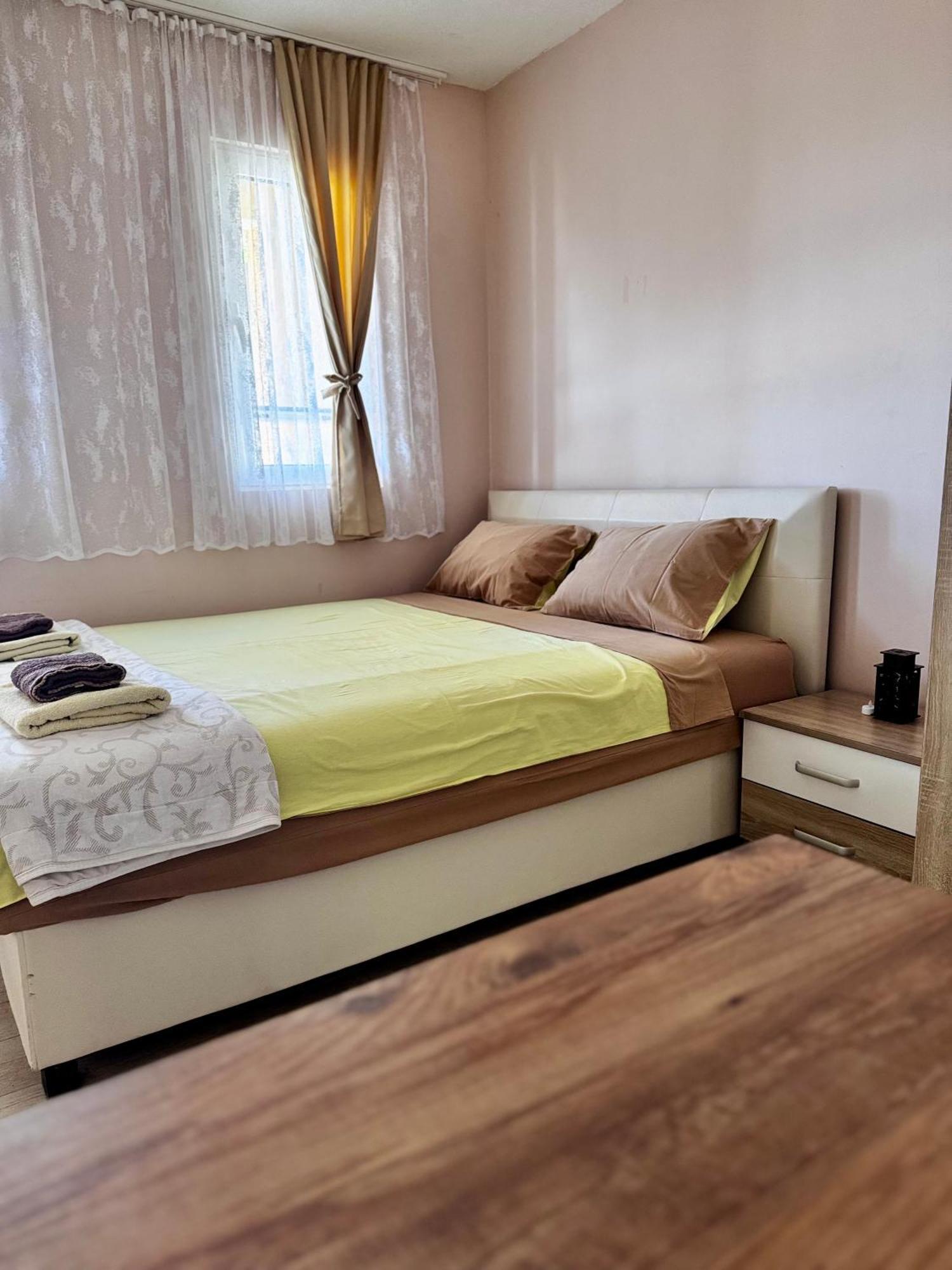 Apartments Tadic Petrovac Exterior photo